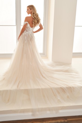 Enchanting by Mon Cheri Style #E2528 #5 Diamond White thumbnail