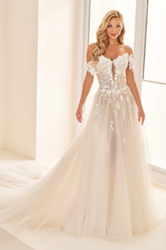 Enchanting by Mon Cheri Style #E2528 #4 Diamond White thumbnail