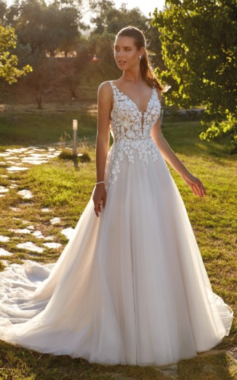 Eddy K Italia Style #EK1540Brittany #0 default Ivory/Champagne/Dust thumbnail