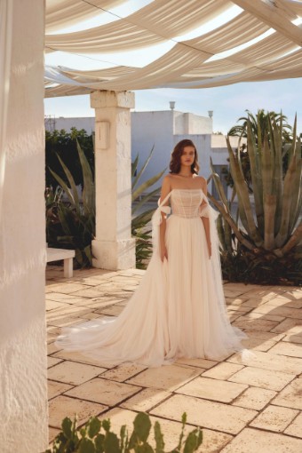 Lillian West Style #66400 #2 Ivory/Ivory/Latte thumbnail