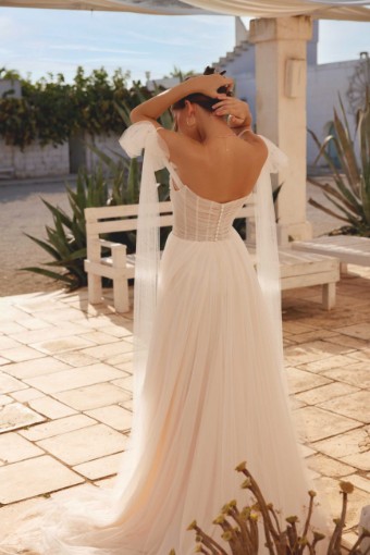 Lillian West Style #66400 #1 Ivory/Ivory/Latte thumbnail