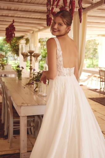 Lillian West Style #66396 #1 Ivory/Ivory/Latte thumbnail