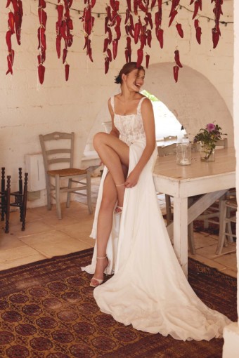 Lillian West Style #66396 #5 default Ivory/Ivory/Latte thumbnail