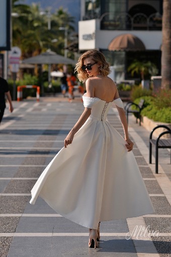 Malmrose Bridal Style #Bobbi #1 Milk thumbnail