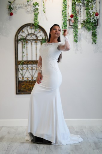 Modest Style #IsandraMAL #1 Ivory thumbnail