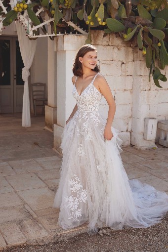 Lillian West Style #66407 #1 Ivory/Ivory/Latte thumbnail