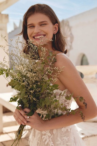 Lillian West Style #66407 #8 default Ivory/Ivory/Latte thumbnail